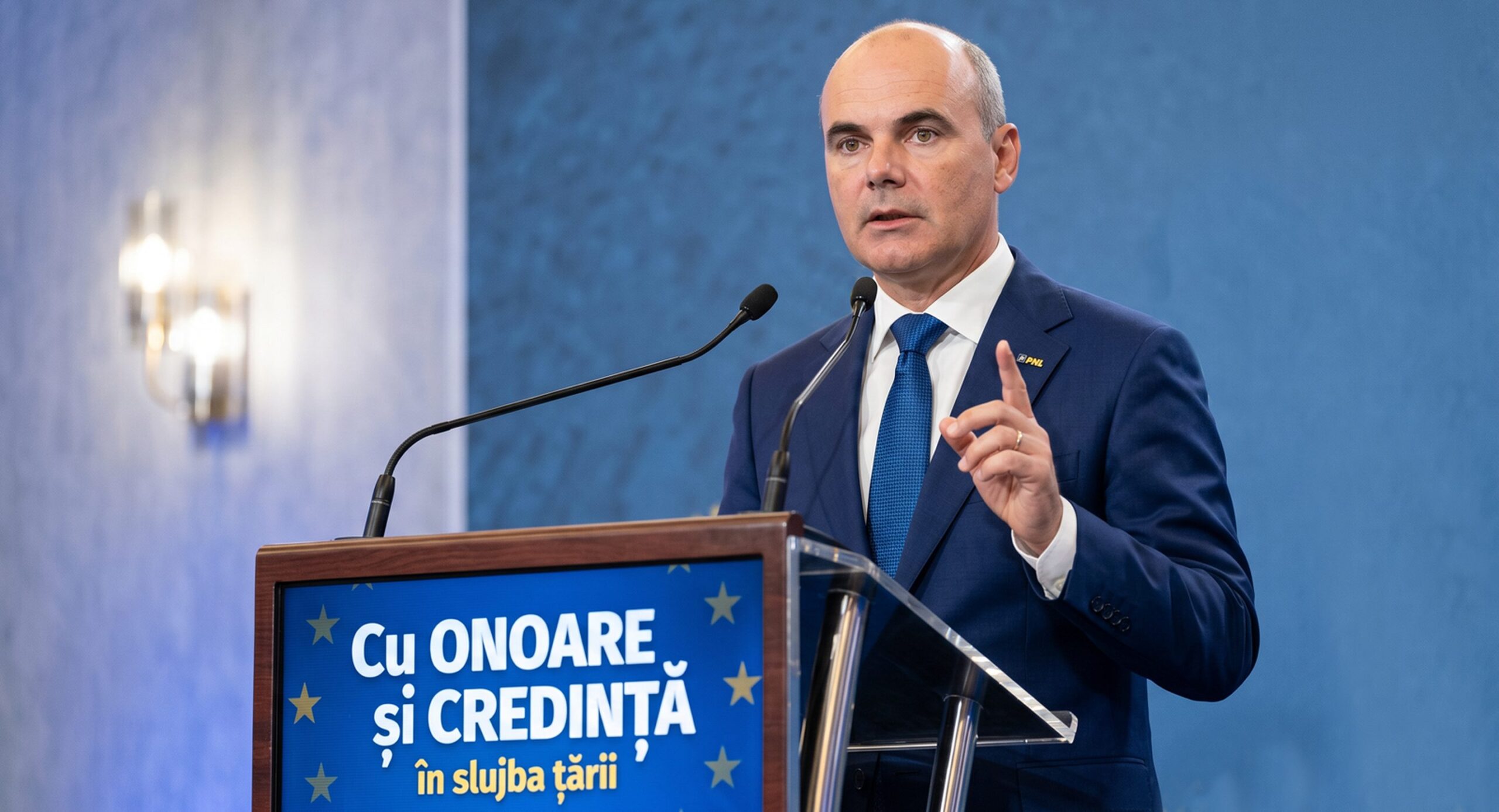 Rareș Bogdan la pupitru: Cu onoare și credință în slujba țării